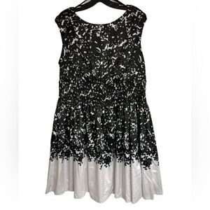 Jessica Simpson Black and White Party Dress Size 16W